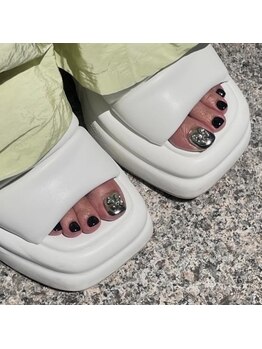 ビー 中町(bii)/footnail　2本ａｒｔ