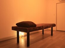 コンブ(combu)/施術用ベッド