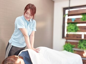 あしカラダ 綾瀬店の写真/【綾瀬駅目の前】お首肩コリ・腰痛でお悩みの方に！グイッとほぐしてコリ解消ボディケア60分☆