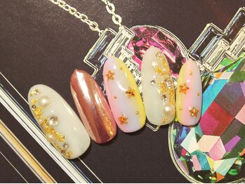 ネイルサロン ティディ(TIDY)/ピンクのミラーネイル