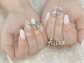 エリナネイルサロン池袋(Alina Nail Salon)/ストーン付け放題7500円