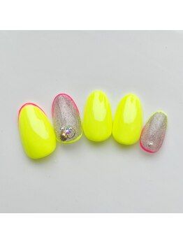 アルセア 上野御徒町店(Alcea)/ネオン　夏ネイル　細フレンチ