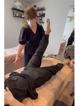 サワコウボウ セラピー(SAWAKOBO therapy)の写真/≪女性のお悩みに特化した整体≫体の歪みや猫背を改善!浅い呼吸や骨盤の歪みにも◎本来の美しい姿勢へ♪