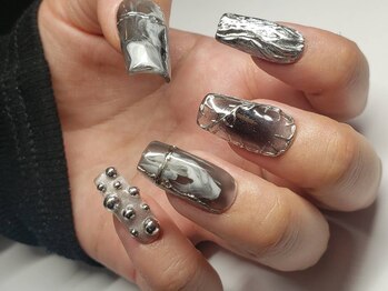 moqu.【モク】/シルバークリアニュアンスネイル