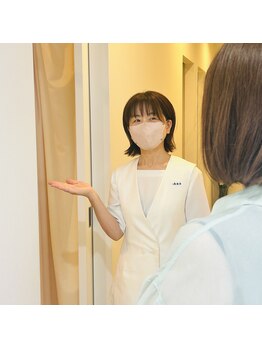 ポーラ ザ ビューティ 鳥取北店(POLA THE BEAUTY)/エステルームへご案内