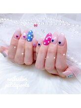 プティポルト(petite porte)/カスタムアートでミニーネイル♪