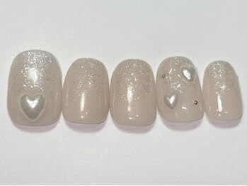 ネイルメゾン 渋谷店(NAIL MAISON)/シンプルベージュハート￥5500