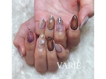 ヴァリエ(VARIE)/