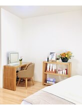 月とルーツ 大阪南堀江(月とroots)/プライベート空間トリートメント