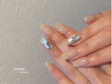 アントレッド(entraide)/キラキラ韓国っぽネイル