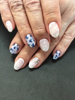 ネイルルーム プリル(Nail Room pulir)/