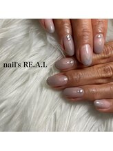 ネイルズリアル(nail's REAL)/グラデーションネイル
