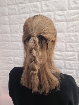 きれい de チュッ 桜ビル店/カジュアルヘア¥2200