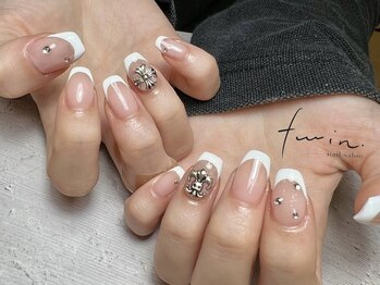 ツイン(twin.)/フレンチネイル×オプ有