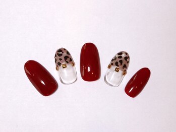 アヴィニール 表参道(Avenir)/ひょう柄マグネイル