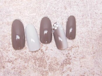 アンベリール 横浜店(Embellir)/(1868)ホロフラワーネイル