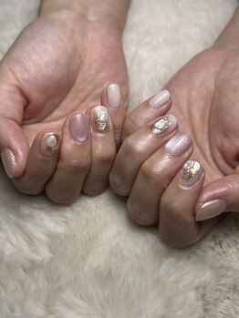ハチニーキューネイルアトリエ(829 Nail Atelier)/ウィンターサツキデザイン