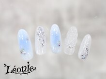 レオニー(Leonie)/チーク×マーメイドネイル