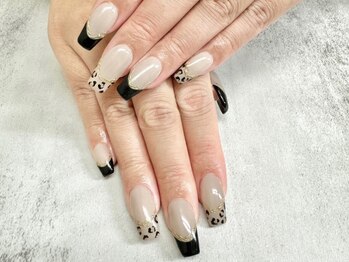 エイル ビューティ ホヌ(EIL beauty Honu)の写真/大人女性に似合う繊細なアートが大好評★持ち込みデザインにもご対応◎【持ち込みデザイン ¥6500~】