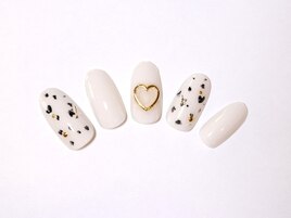 ハートレオパードネイル