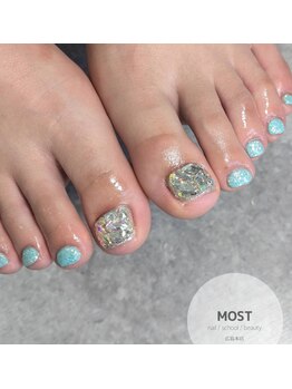 モスト(MOST)/夏のフットネイル