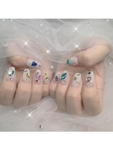 ブリー(Brille)/夏ネイル