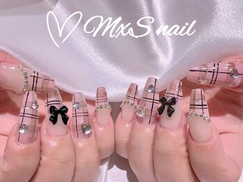 ミィスネイル(MxS Nail)/ガーリーチェックネイル