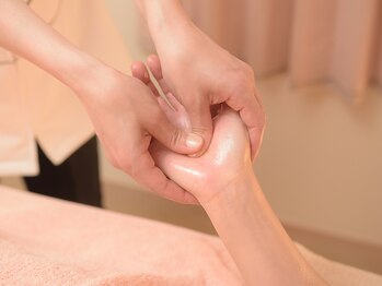 スクール併設アロマテラピーサロン ラシエスタ/手から首肩改善