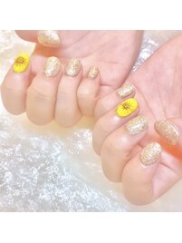 ひまわり　ぷっくりネイル