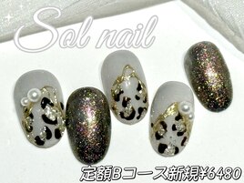 定額ヒョウ柄ネイル