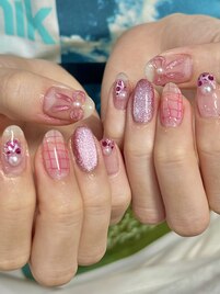 90分デザイン:マグネットネイル