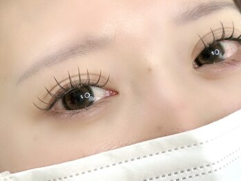 エメ 市川 本八幡(aimer)の写真/【イマドキふんわりまつげはaimerで】ブラウン・オリーブカラー・くすみカラーから選べる♪MIXも可能◎