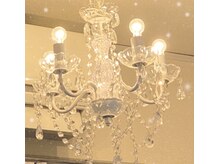 ランスティチュ ボーテ(L'institut beaute)/シャンデリア