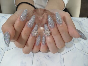 ネイルサロン グレイス(Grace)/【定額スカルプ】選べるビジュー