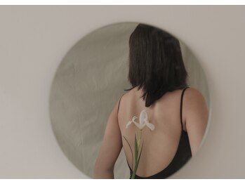 リサ(LiSA)/Q.脱毛前、日焼け止めはOK?