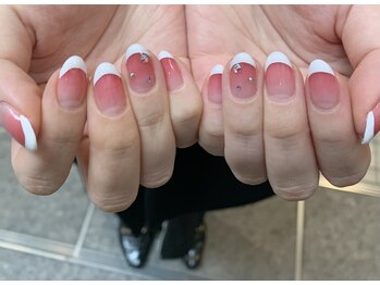 ベル 成増店(bel)/フレンチネイル