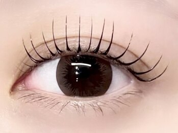 スタジオリット 梅田茶屋町(studio RIT)の写真/高品質フラットラッシュ＆パリエク導入！カジュアルな抜け感と、華やかなお目元を両立する実力派サロン