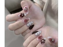 ハナネイル(Hana Nail)/チップ＋アート+パーツ2個