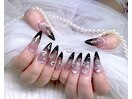 黒グラデーション 黒ネイル