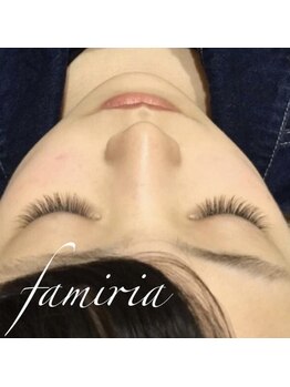 ファミリア/高級ミンク本数無制限つけ放題