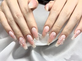 ぴんくチークネイル