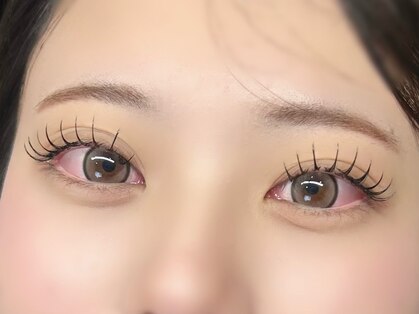 アイラッシュバースト(Eyelash Vast)の写真