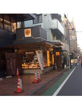 トミー(Tommy)/表参道駅Ａ2出口からの道順　6