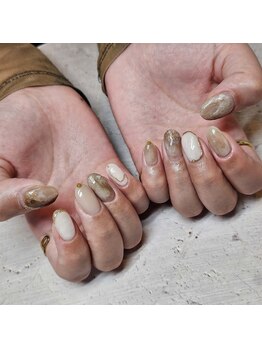 Mネイルアンドカフェ シェレステ/ニュアンスネイル