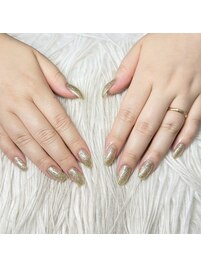 キラキラネイル