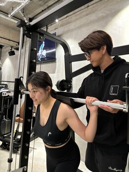 スマート24ジム(smart 24 gym)の写真/【自分に自信がない人へ】パーソナル体験０円。ゆるめ～ハード筋トレご用意/機械では作れない美しいライン