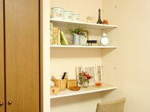 ル ソワン ララの雰囲気（メイク直しできます◎施術前後に水分補給。ハーブティも♪）