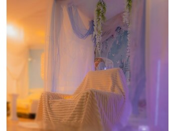 モナと雲と楽/店内