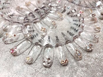 ネオリーブドレスネイルアンドアイラッシュ(Neolive dress nail&eyelash)/パーツ見本１００円から