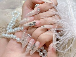 蝶々ネイル/バタフライネイル